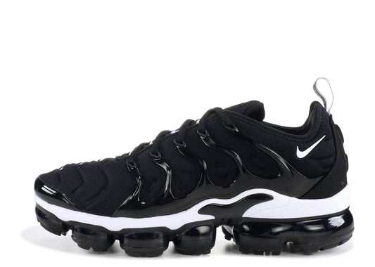 NIKE AIR VAPORMAX PLUS "OVERBRANDING"