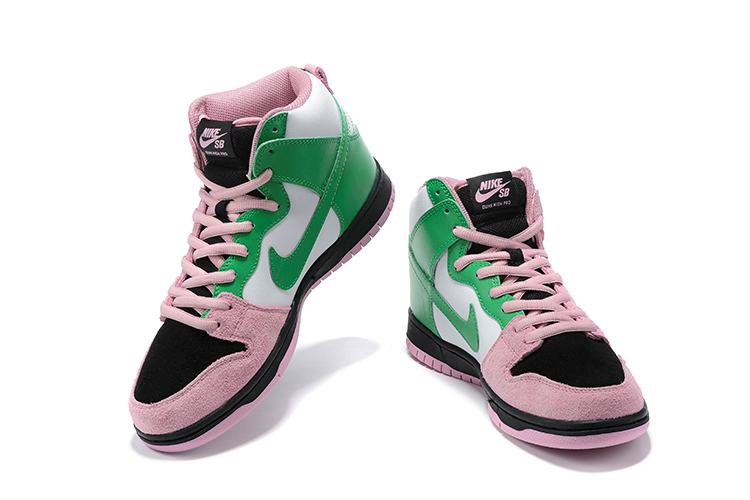 Nike SB Dunk High “Invert Celtics”