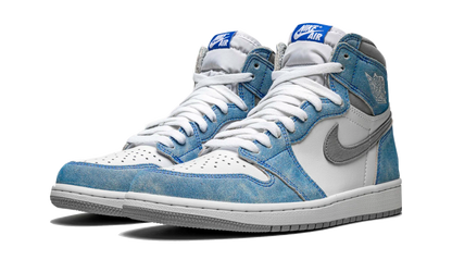 Air Jordan 1 Retro High OG Hyper Royal