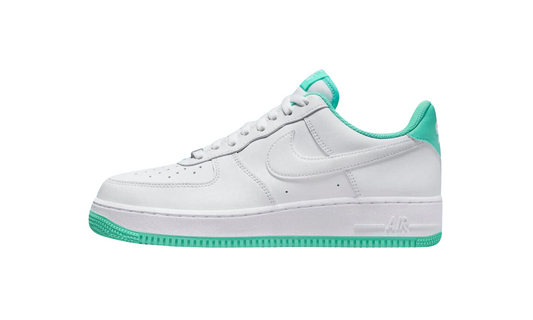 NIKE AIR FORCE 1 LOW