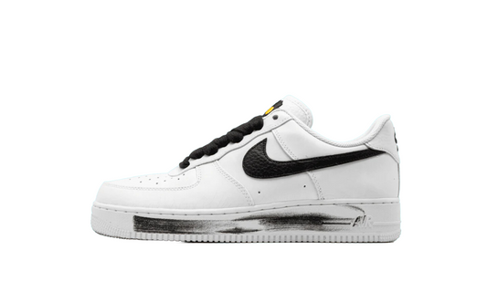 NIKE AIR FORCE 1 LOW