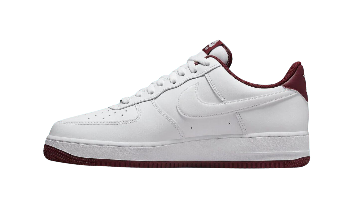 NIKE AIR FORCE 1 LOW