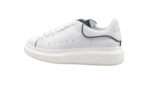 ALEXANDER MCQUEEN OVERSIZED SNEAKER