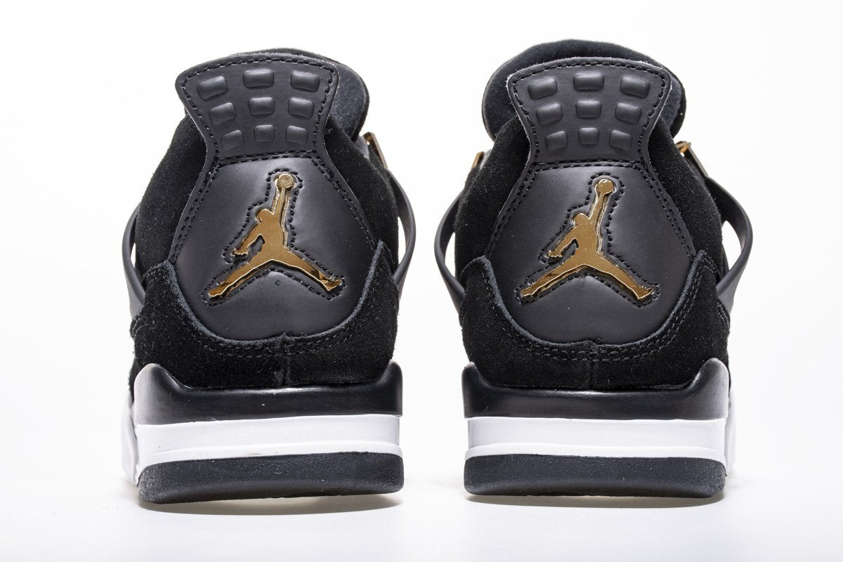 NIKE AIR JORDAN 4