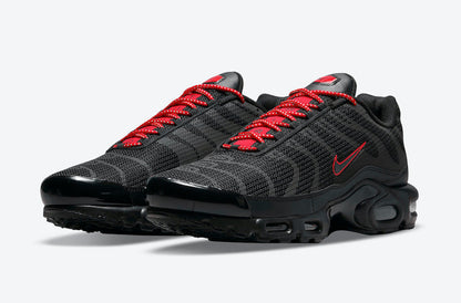 Nike Air Max Plus “Black Reflective”