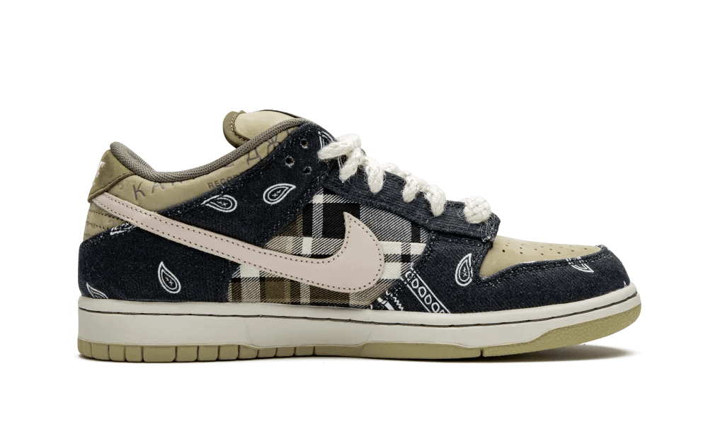 Nike SB Dunk x Travis Scott